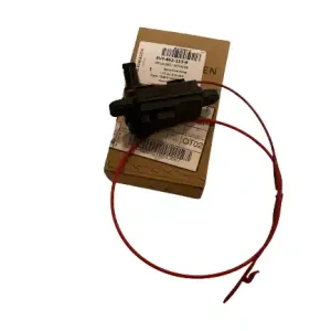 Fuel filler flap actuator Audi A1 A3 A4 A5 A7 A8 VW Crafter Touareg Popularny