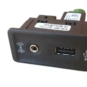 USB AUD in jack connector straight switch VW SEAT Popularny