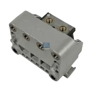 Bezpieczna płatność Łożyskowanie silnika DT SPARE PARTS 4.81575